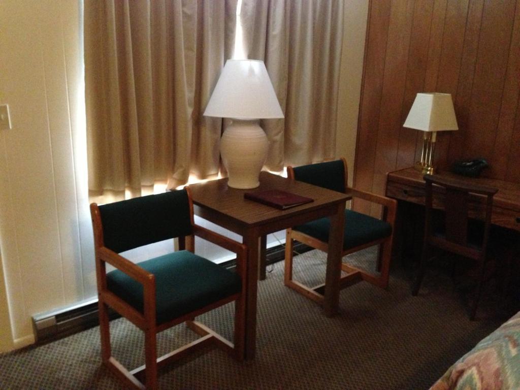 Capri Motel Маккино Сити Номер фото