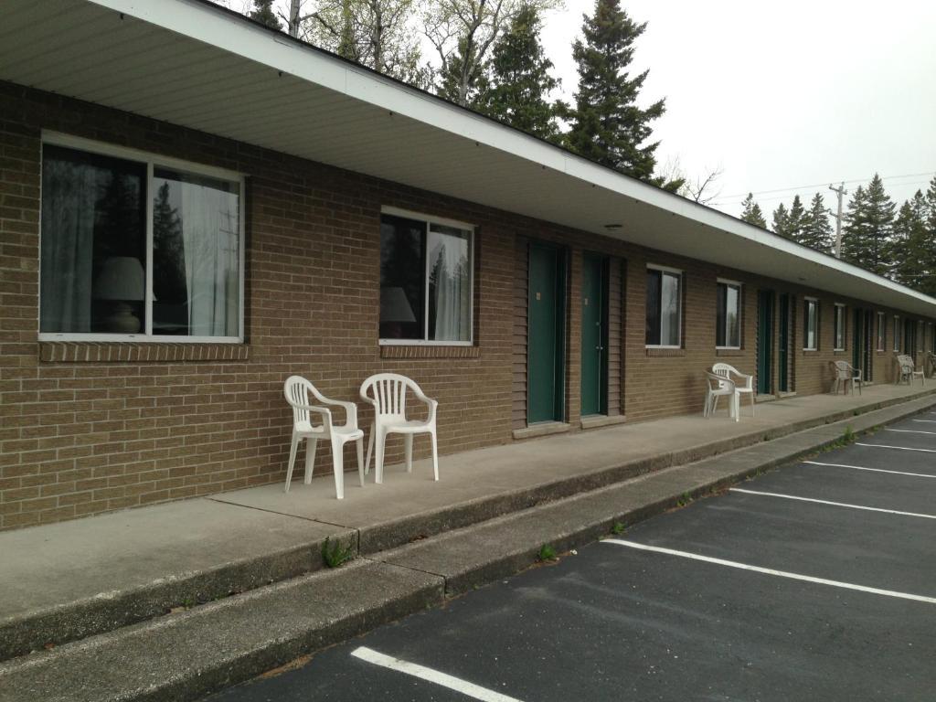 Capri Motel Маккино Сити Экстерьер фото